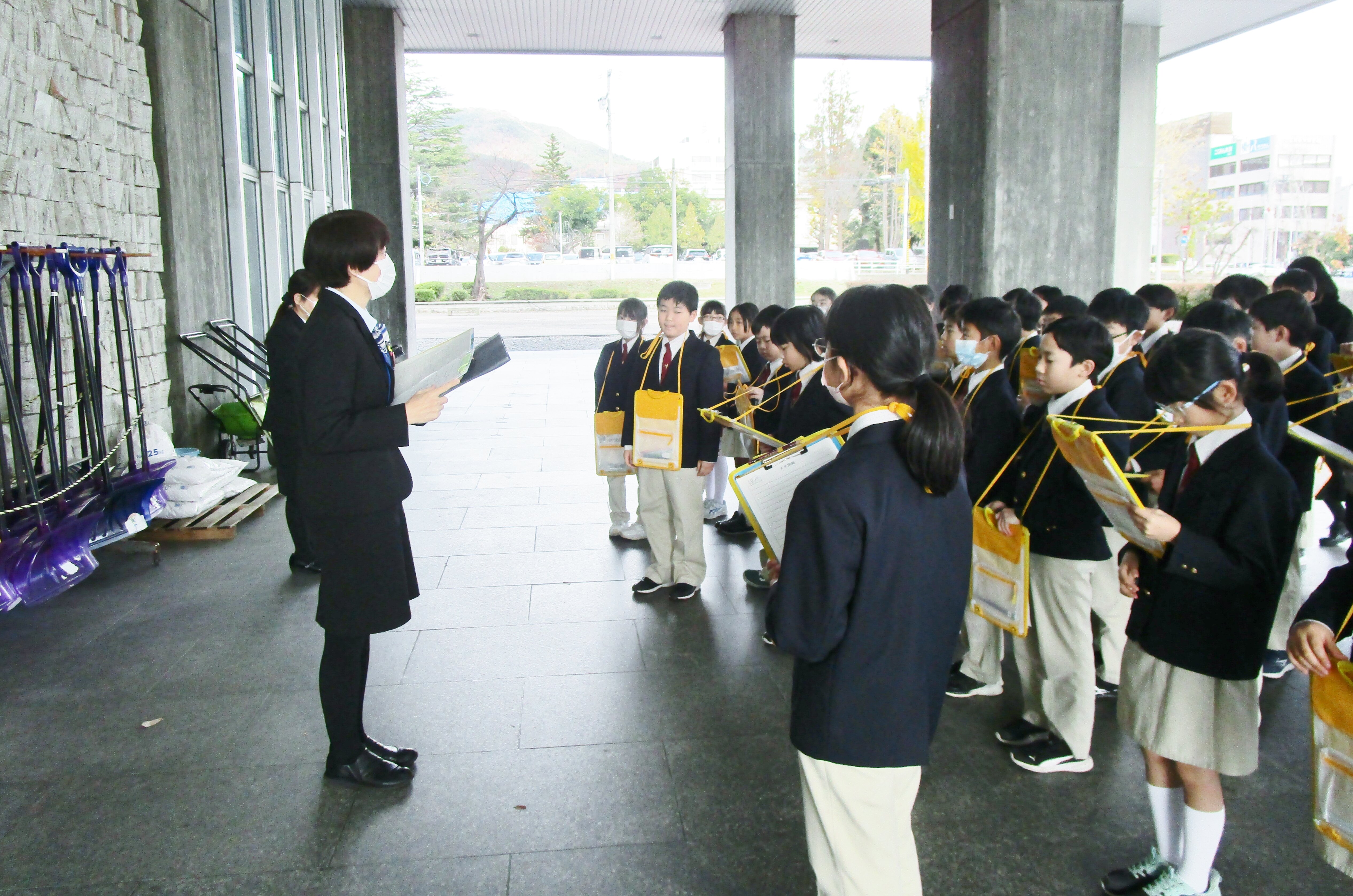 県庁見学 - コピー.JPG